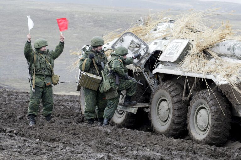 Тактические военные учения в ЛНР