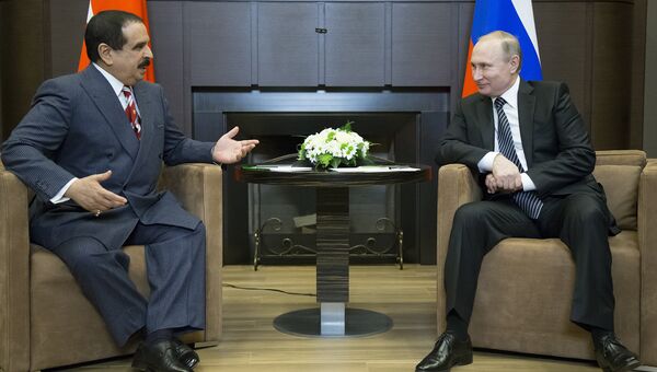 Президент России Владимир Путин во время переговоров с королем Бахрейна Хамадом бен Исой Аль Халифой. Февраль 2016