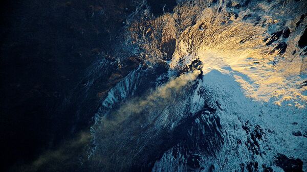 Дым от вулкана Этна. Архивное фото