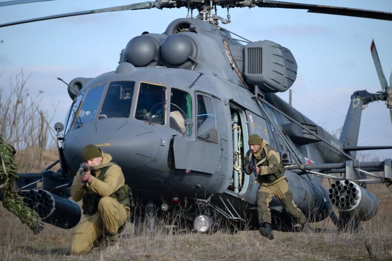 Учения мотострелковых войск на полигоне Серноводский