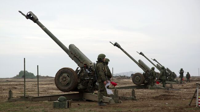 Зенитные орудия на учениях, в рамках внезапной комплексной проверки боеготовности в войсках Южного военного округа. Архивное фото