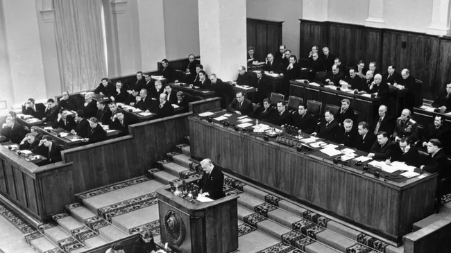 Председатель Совета Министров СССР, член Президиума ЦК КПСС Николай Булганин выступает на XX съезде КПСС