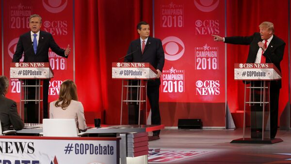 Республиканские кандидаты на пост президента США Джеб Буш, Тед Круз и Дональд Трамп выступают на дебатах