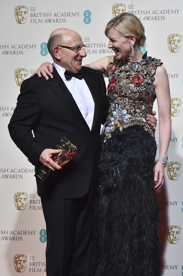 Актриса Кейт Бланшетт и Тим Ангел на церемонии вручения премий Британской академии кино и телевизионных искусств