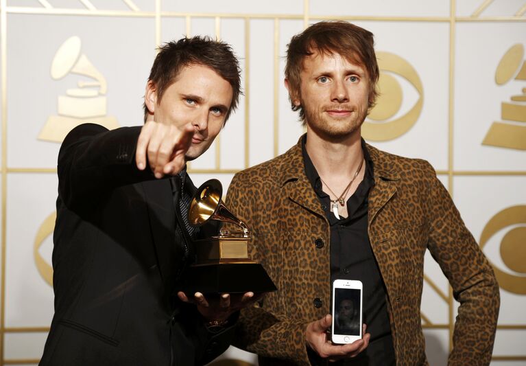 Британская рок группа Muse на 58-й премии Грэмми в Лос-Анджелесе