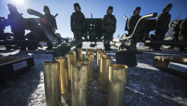 Тренировка военнослужащих ЗВО. Архивное фото