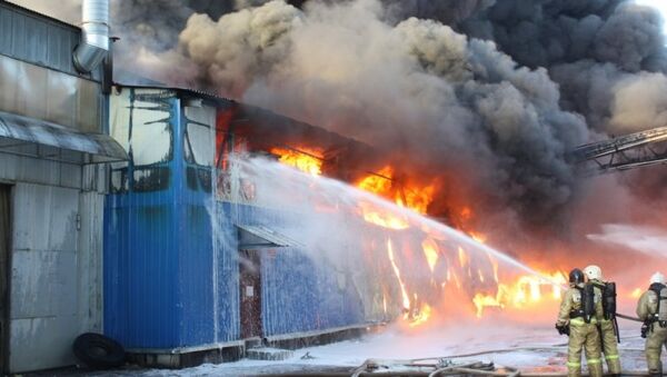 Пожар в Великом Новгороде на улице Большая Санкт-Петербургская