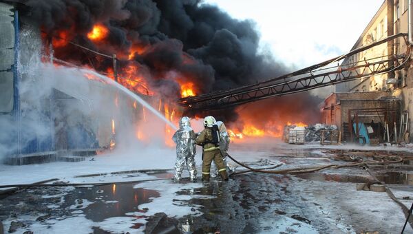 Пожар в Великом Новгороде на улице Большая Санкт-Петербургская