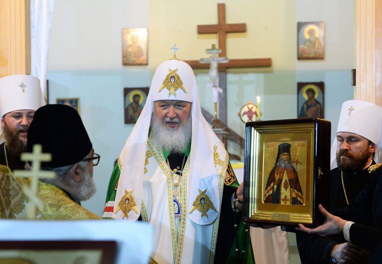 Патриарх Московский и всея Руси Кирилл во время молебна в храме Божией Матери Одигитрия в Бразилии