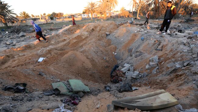 Последствия авиаударов в Ливии. Архивное фото
