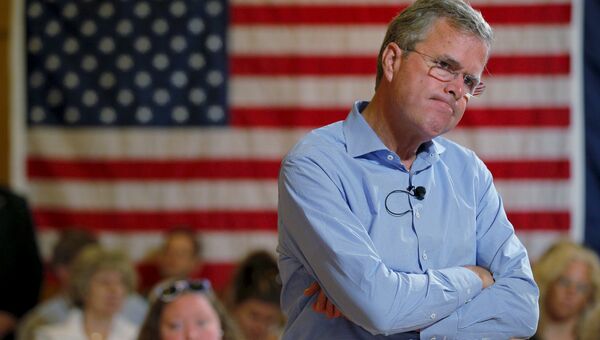 Кандидат-республиканец Джеб Буш выбыл из президентской гонки