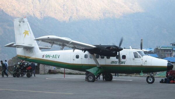 Самолет авиакомпании Tara Air в аэропорту Катманду, Непал. Архивное фото