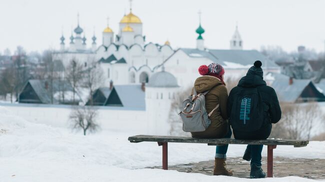 Туристы в Суздале. Архивное фото