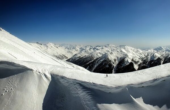 Фрирайд с высоты 2700 метров: Горная Абхазия покоряет новые вершины