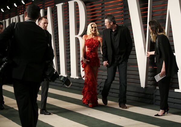 Гвен Стефани и Блейк Шелтон на Vanity Fair Oscar Party в Беверли-Хиллз