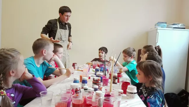 Арт-терапевт Александр Рунов Арт-терапевт Александр Рунов