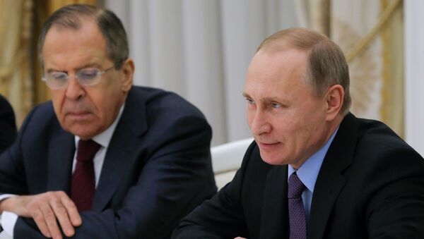 Президент России Владимир Путин и Сергей Лавров. Архивное фото