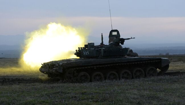 Танк Т-72Б3 17-й отдельной мотострелковой бригады. Архивное фото