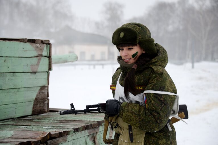 Конкурс для женщин-военнослужащих Макияж под камуфляж в Переславле-Залесском