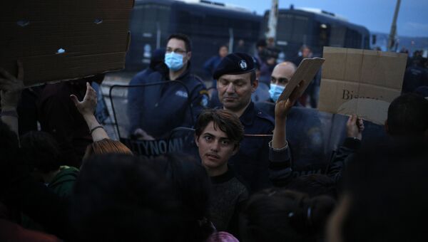 Мигранты на границе Греции и Македонии, 8 марта 2016