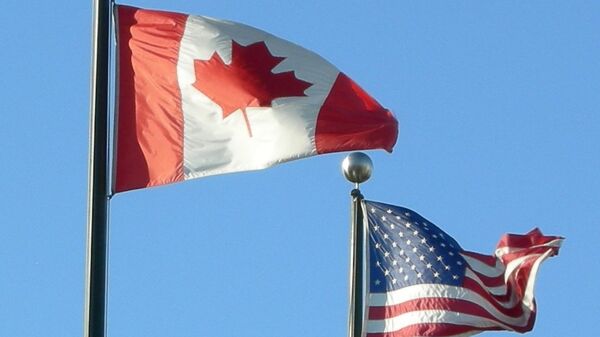 Флаги Канады и США