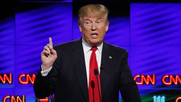 Кандидат в президенты США от Республиканской партии Дональд Трамп во время предвыборных теледебатов на канале CNN. 10 марта 2016
