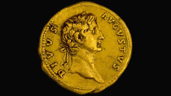 Древнеримская золотая монета