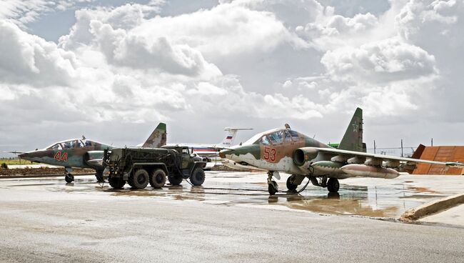 Самолеты ВКС России на авиабазе Хмеймим в Сирии. Архивное фото