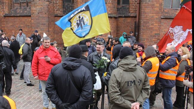 Шествие легионеров СС и их сторонников в Риге, Латвия. 16 марта 2016