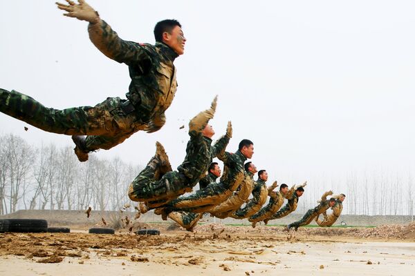 Тренировка в Сучжоу, провинция Аньхой, Китай