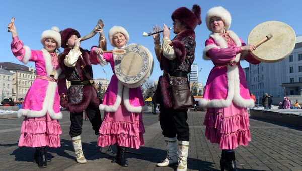 Празднование мусульманского праздника Науруз в Казани