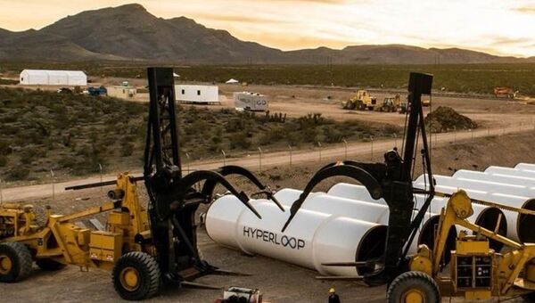 Разработки компании Hyperloop Technologies. Архивное фото