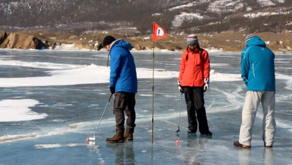 Гольф на льду, или Как спортсмены играли на замерзшем Байкале