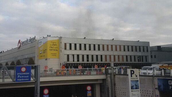 На месте взрыва в аэропорту Брюсселя. 22 марта 2016
