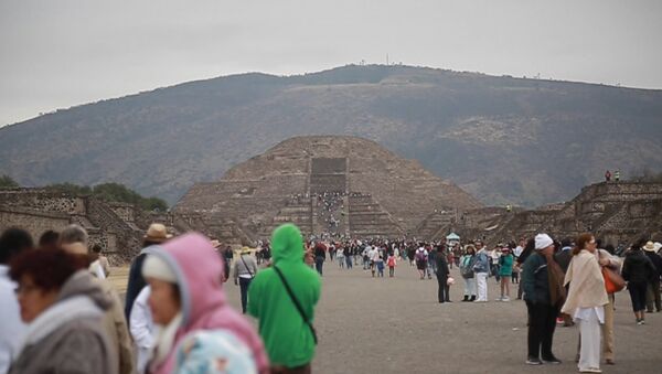 Песни и молитвы на вершине пирамиды – день весеннего равноденствия в Мексике
