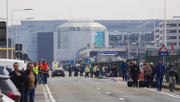 На месте взрыва в аэропорту Брюсселя. 22 марта 2016