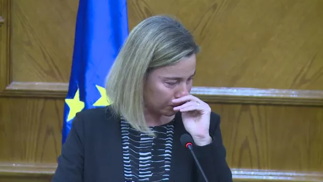 Могерини заплакала и ушла с брифинга в Аммане из-за терактов в Бельгии