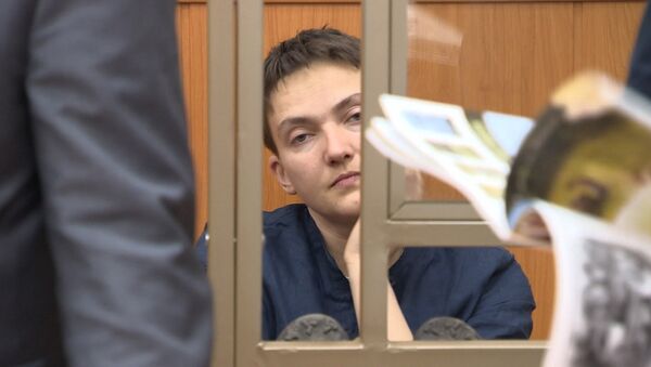 Савченко запела песню на украинском языке во время оглашения приговора