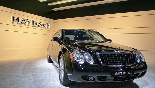 Автомобиль Maybach. Архивное фото