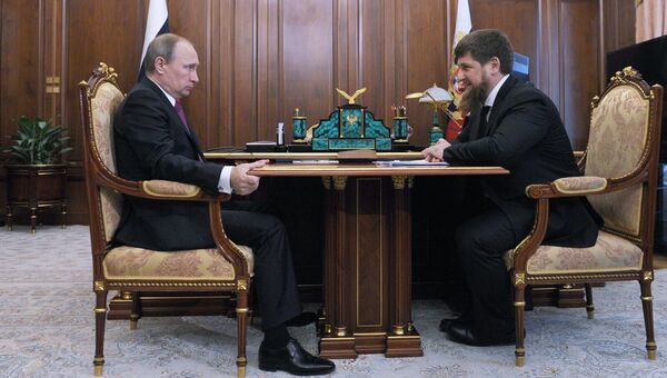 Президент России Владимир Путин и глава Чечни Рамзан Кадыров во время встречи в Кремле. 25 марта 2016