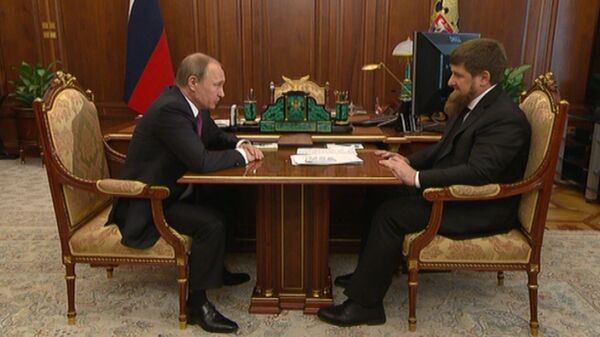 Путин объявил о назначении Кадырова врио главы Чечни и пожелал успехов Путин объявил о назначении Кадырова врио главы Чечни и пожелал успехов