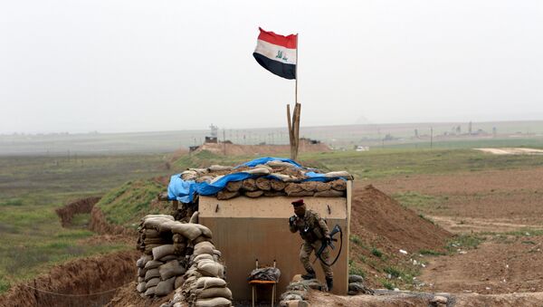 Иракский солдат во время военной операции в Мосуле, Ирак. Архивное фото