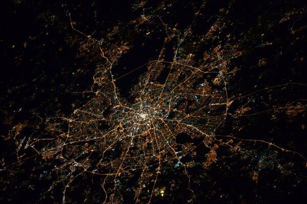 Вид на ночную Москву с МКС