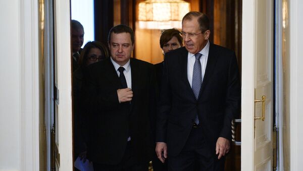 Министр иностранных дел РФ Сергей Лавров  министр иностранных дел Сербии Ивица Дачич во время встречи в Москве. 1 апреля 2016