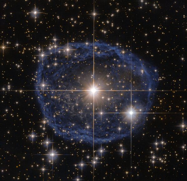 Звезда Вольфа — Райе  (WR 31a) снятая телескопом Хаббл