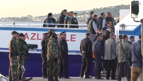 Назад в Турцию: как депортировали мигрантов из Греции