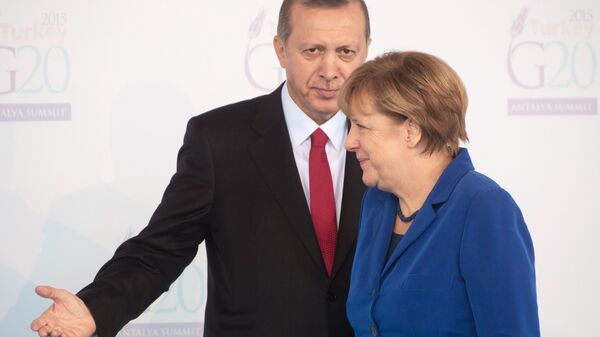 Президент Турции Тайип Эрдоган и Федеральный канцлер Германии Ангела Меркель