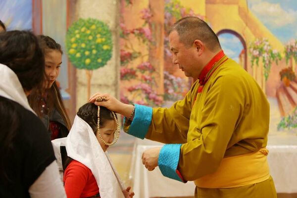 Представитель Далай-ламы XIV в России и странах СНГ, Верховный лама Калмыкии Тэло Тулку Ринпоче Представитель Далай-ламы XIV в России и странах СНГ, Верховный лама Калмыкии Тэло Тулку Ринпоче