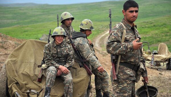 Военнослужащие армии обороны Нагорного Карабаха. Архивное фото