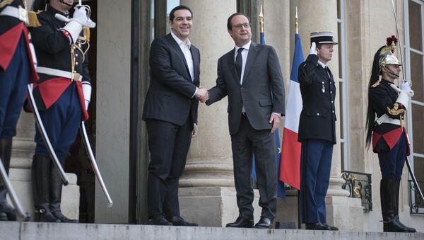 Встреча премьера Греции Алексиса Ципраса с президентом Франции Франсуа Олландом в Париже